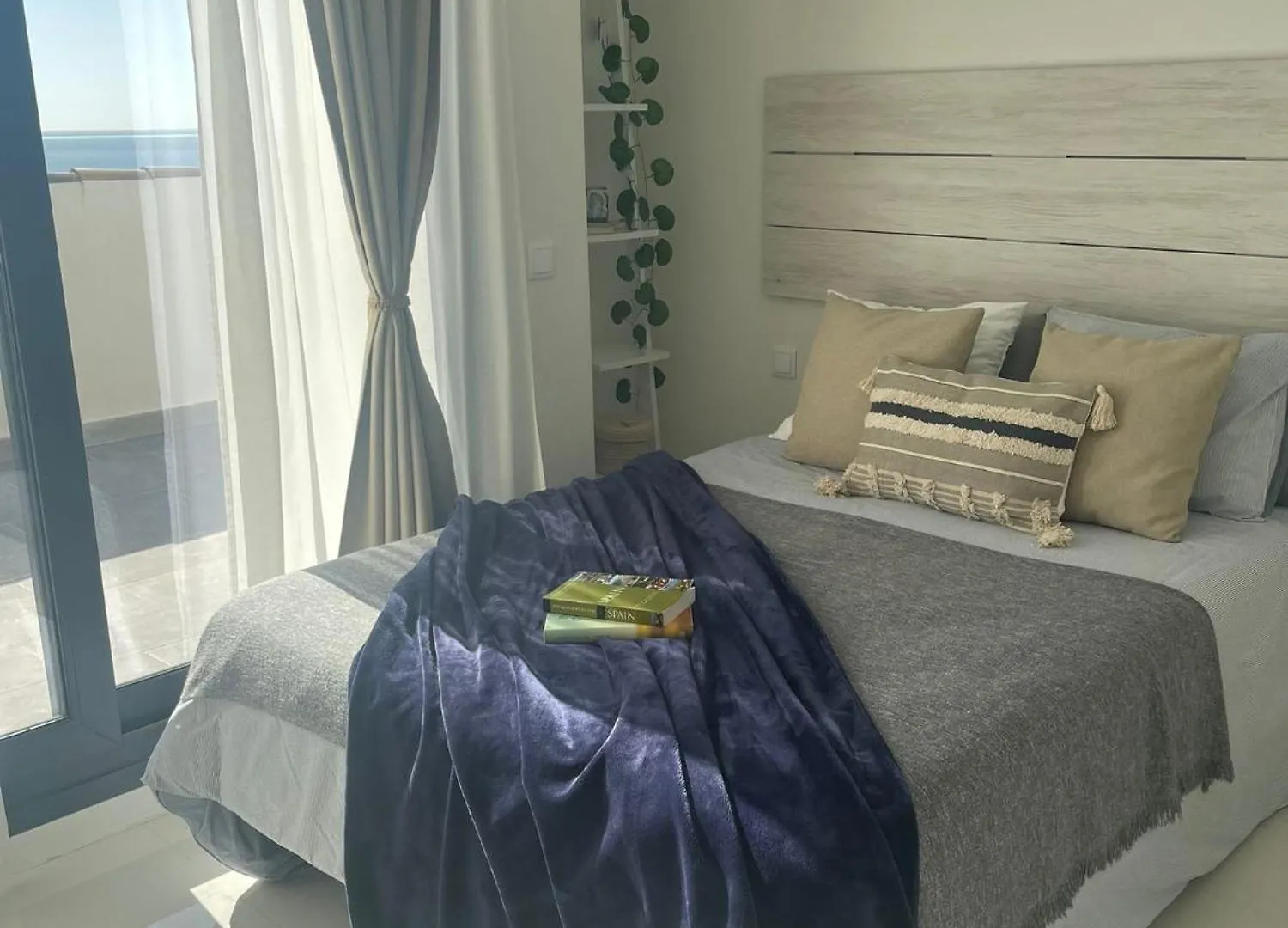 Precioso Atico, Nuevo, A 50M De La Playa, Manilva Apartment