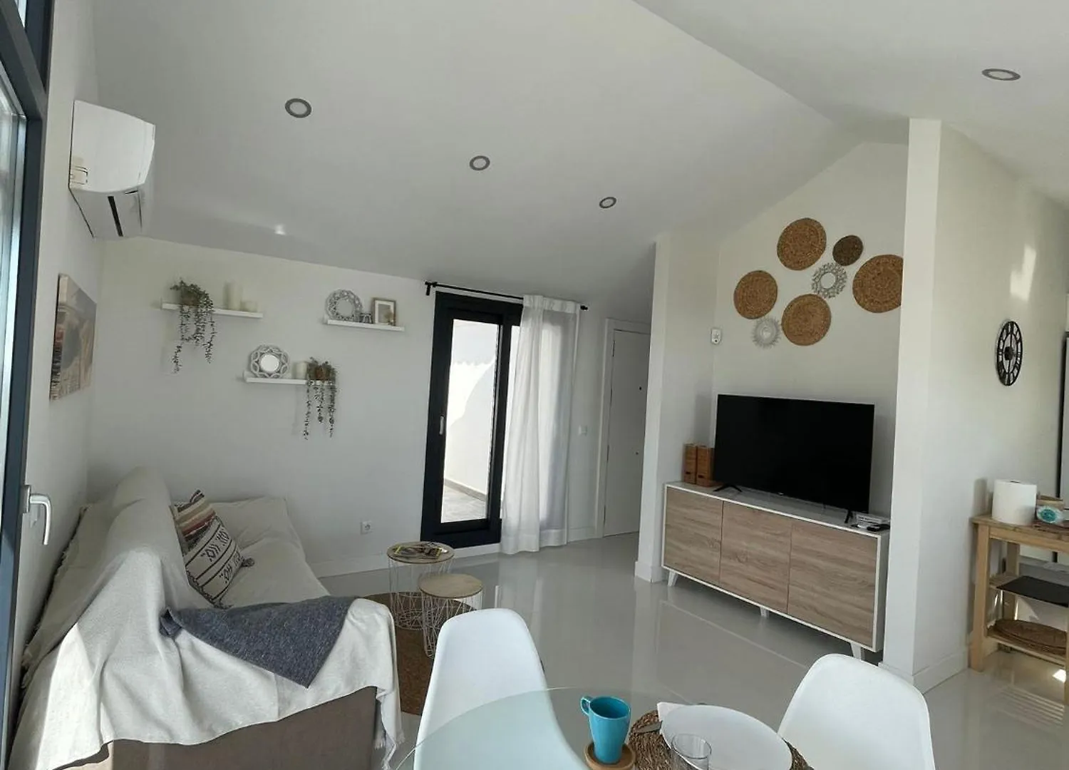 Precioso Atico, Nuevo, A 50M De La Playa, Manilva Apartment